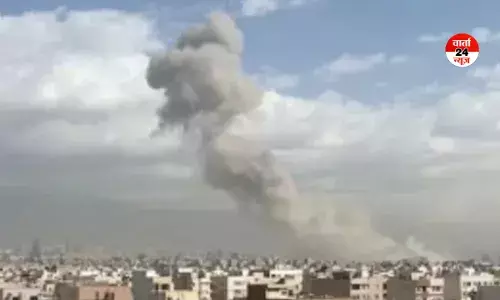 अमेरिका-इजरायल और ईरान जंग के बीच भारतीय दूतावास ने अपने नागरिकों के लिए जारी की एडवाइजरी, जानें क्या दी सलाह अमेरिका-इजरायल और ईरान जंग के बीच भारतीय दूतावास ने अपने नागरिकों के लिए जारी की एडवाइजरी, जानें क्या दी सलाह