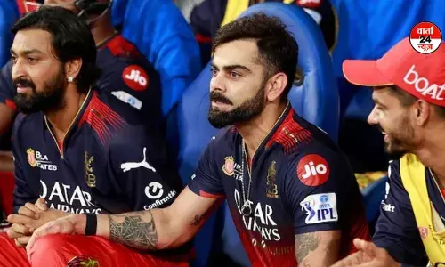 BCCI की सख्ती! बेंच पर बैठे खिलाड़ियों के लिए लागू किए नियम, इधर-उधर नहीं घूम सकेंगे खिलाड़ी BCCI की सख्ती! बेंच पर बैठे खिलाड़ियों के लिए लागू किए नियम, इधर-उधर नहीं घूम सकेंगे खिलाड़ी