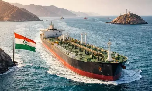 ईरान ने होर्मुज खोलने के लिए रखी कड़ी शर्त! 1 दिन में केवल 15 जहाजों को दी मंजूरी, सप्लाई चेन प्रभावित होने की आशंका ...