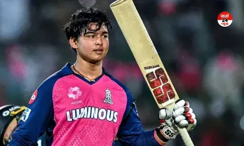 टीम इंडिया के लिए सबसे कम उम्र में डेब्यू करने का हकदार... वैभव सूर्यवंशी को लेकर IPL के चेयरमैन ने BCCI से की यह डिमांड टीम इंडिया के लिए सबसे कम उम्र में डेब्यू करने का हकदार... वैभव सूर्यवंशी को लेकर IPL के चेयरमैन ने BCCI से की यह डिमांड