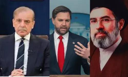 अमेरिका-ईरान की वार्ता फेल, अधर में लटकी युद्धविराम पर बातचीत, जानें होर्मुज पर क्या फैसला होगा अमेरिका-ईरान की वार्ता फेल, अधर में लटकी युद्धविराम पर बातचीत, जानें होर्मुज पर क्या फैसला होगा